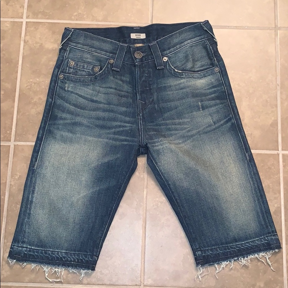 True Religion Dean Cutoff Short
